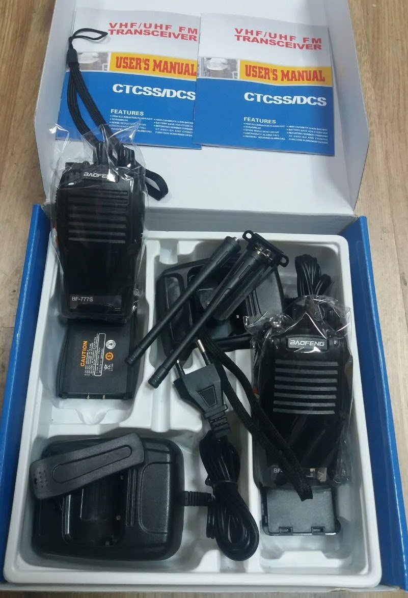 Dve Baofeng radio stanice – Ali tako