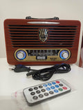 Retro radio Meier M-115BT prikazan je na fotografiji proizvoda.