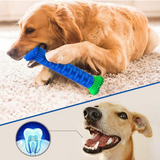 Četka za žvakanje za pse Prijateljska i bezbedna četka za žvakanje za pse, namenjena održavanju čistoće zuba naših ljubimaca. Ova četka pomaže u uklanjanju nakupljenih ostataka hrane, plaka i kamenca sa zuba. Četka je izdržljiva, otporna na grickanje i lako se čisti. Takođe je odlična igračka za našeg ljubimca.