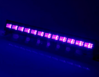 UV LED Bar Blacklight Fluorescentno svetlo za posebne događaje Snažna crna svetlost sa 9x3W LED lampi UV svetlo za dekoraciju prostora Rad na 220V za jednostavnu povezivanje Kompaktan dizajn sa dužinom od 50cm Nosači za montažu sa podešavanjem Specijalna rasveta za klubove i barove Efekat crne svetlosti za kreativne atmosfere Jednostavno postavljanje i upotreba