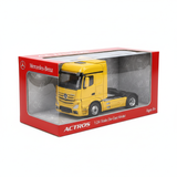 Mercedes-Benz žuti kamion model 1:24 - prednji pogled