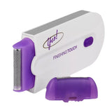 epilator u beloj boji sa ljubicastim poklopcem
