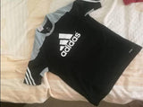 Adidas Climalite majica prolazi kao Xs iako je 14br