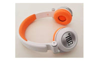 JBL bluetooth slusalice + FM + ulaz za SD - JBL bluetooth slusalice + FM + ulaz za SD