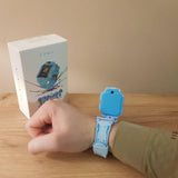 GPS lokator + 2 kamere - sat za praćenje dece () - GPS lokator + 2 kamere - sat za praćenje dece ()