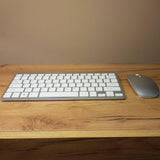Prelepa kopija Apple tastature + miš