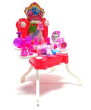 Modni toaletni stočić