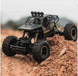 Dzip na daljinsko upravljanje-rock crawler