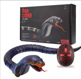 Kobra Naja na daljinsko upravljanje