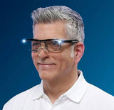 Naočare za uvećanje stvari sa svetlom