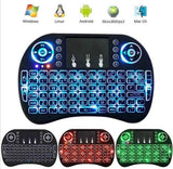 Svetleća tastatura sa touchpad funkcijom