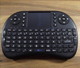 Svetleća tastatura sa touchpad funkcijom