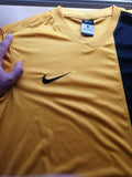 Majica Dri Fit Nike originalna (vrlo malo nošena) - Majica Dri Fit Nike originalna (vrlo malo nošena) - Ali tako