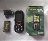 Lend rover mobilni telefon sa dve lampe srpski meni / Q6 - Lend rover mobilni telefon sa dve lampe srpski meni / Q6