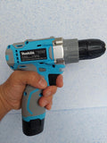 Makita aku srafilica busilica sa dve baterije 12v + bitovi - Makita aku srafilica busilica sa dve baterije 12v + bitovi