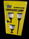 Solarna Lampa za Dvorište koja Menja Boje