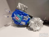 Ludi auto sa daljisnkim upravljanjem