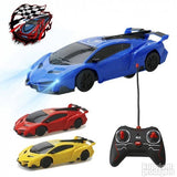 Lamborghini auto koji ide po zidu