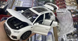 Metalni Auto Audi Q5 vise boja