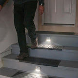 LED LAMPA SA SENZOROM (dva kom.)